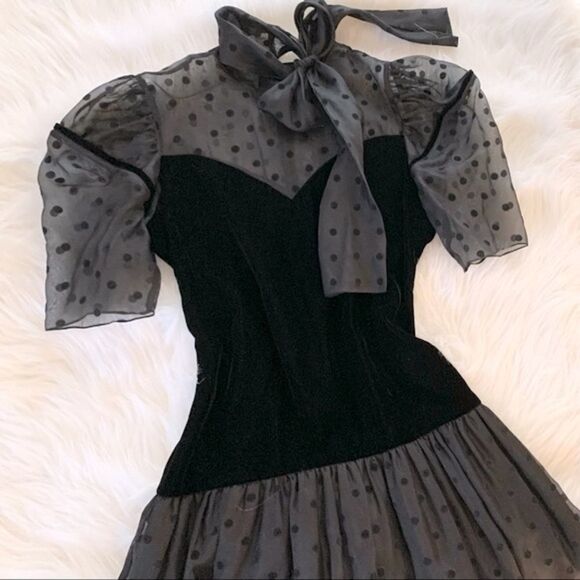 Rickie Freeman for Teri Jon Black Dot Silk Chiffon Velveteen Occasion Dress - Picture 4 of 9